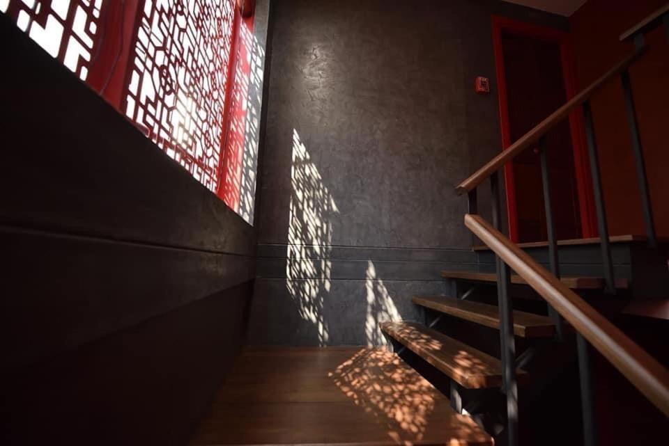 ไฉ่ย้ง Hostel กรุงเทพมหานคร ภายนอก รูปภาพ
